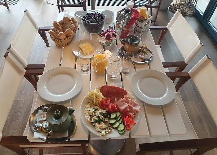 Botel Yachter Club Modrá čajka