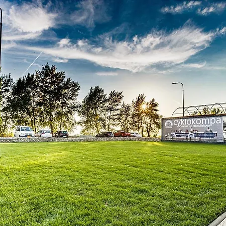 Yachter Club Modrá čajka Botel