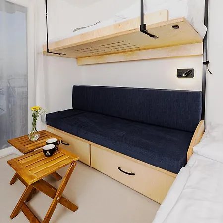 Yachter Club Modra Cajka 船屋